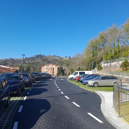 Calida Estancia Descubre La Ciudad Bilbao Exterior photo