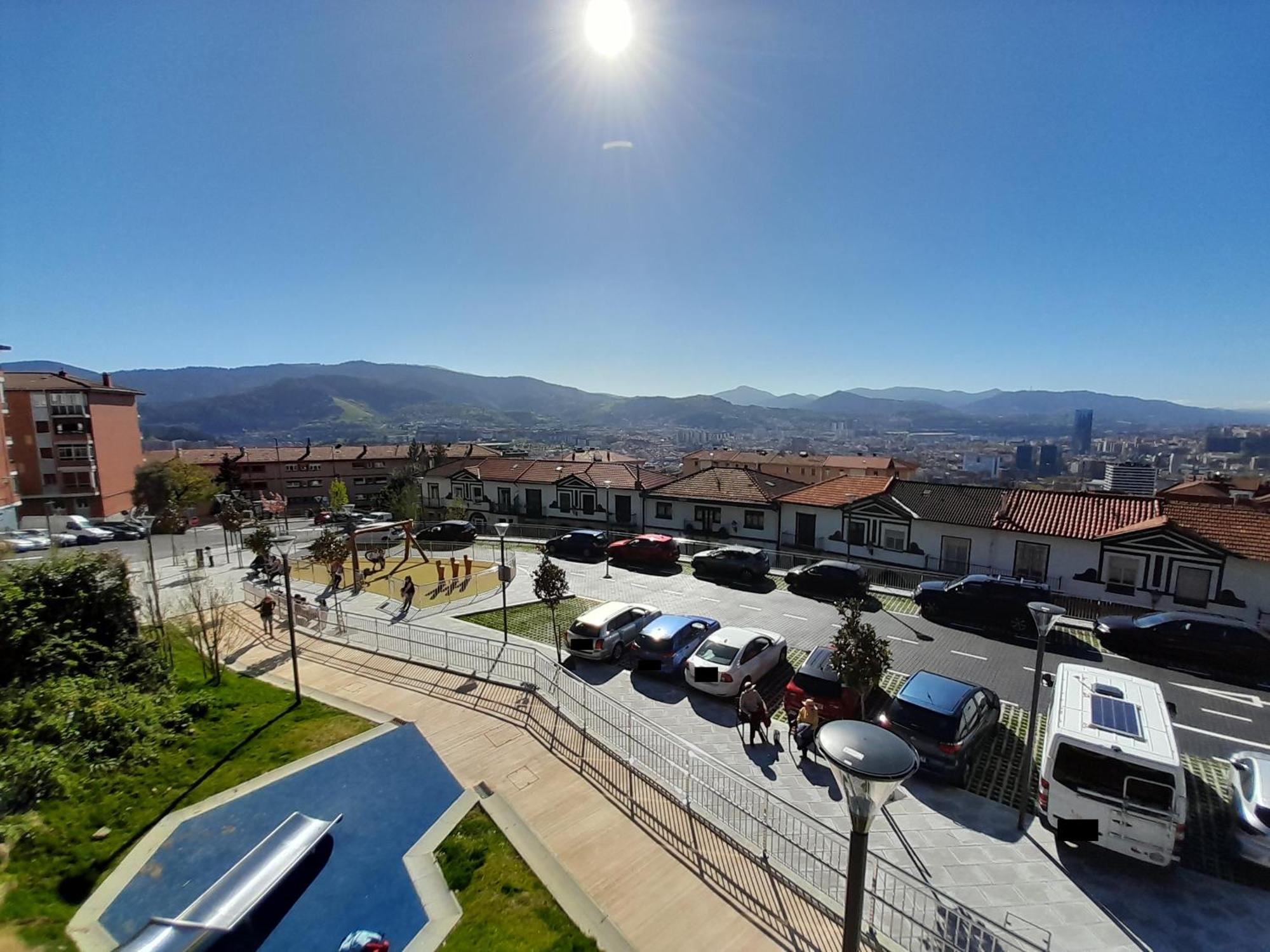Calida Estancia Descubre La Ciudad Bilbao Exterior photo